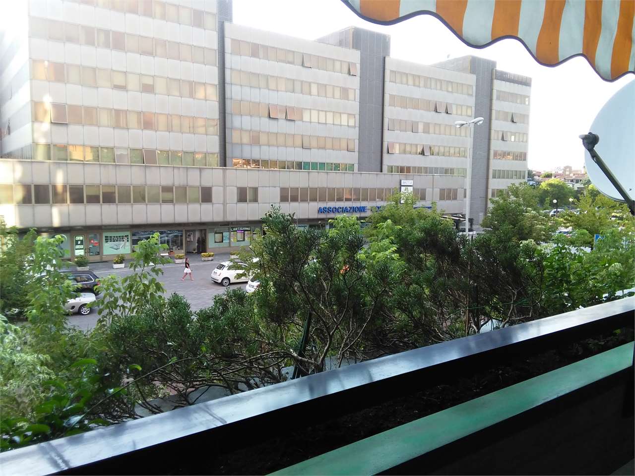 imm_112-1280-