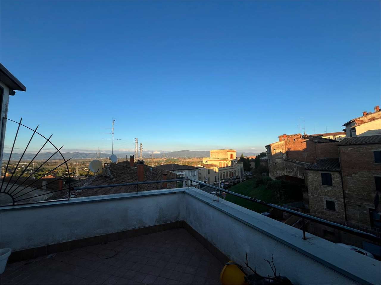 imm_14525-20251115144010-1280-