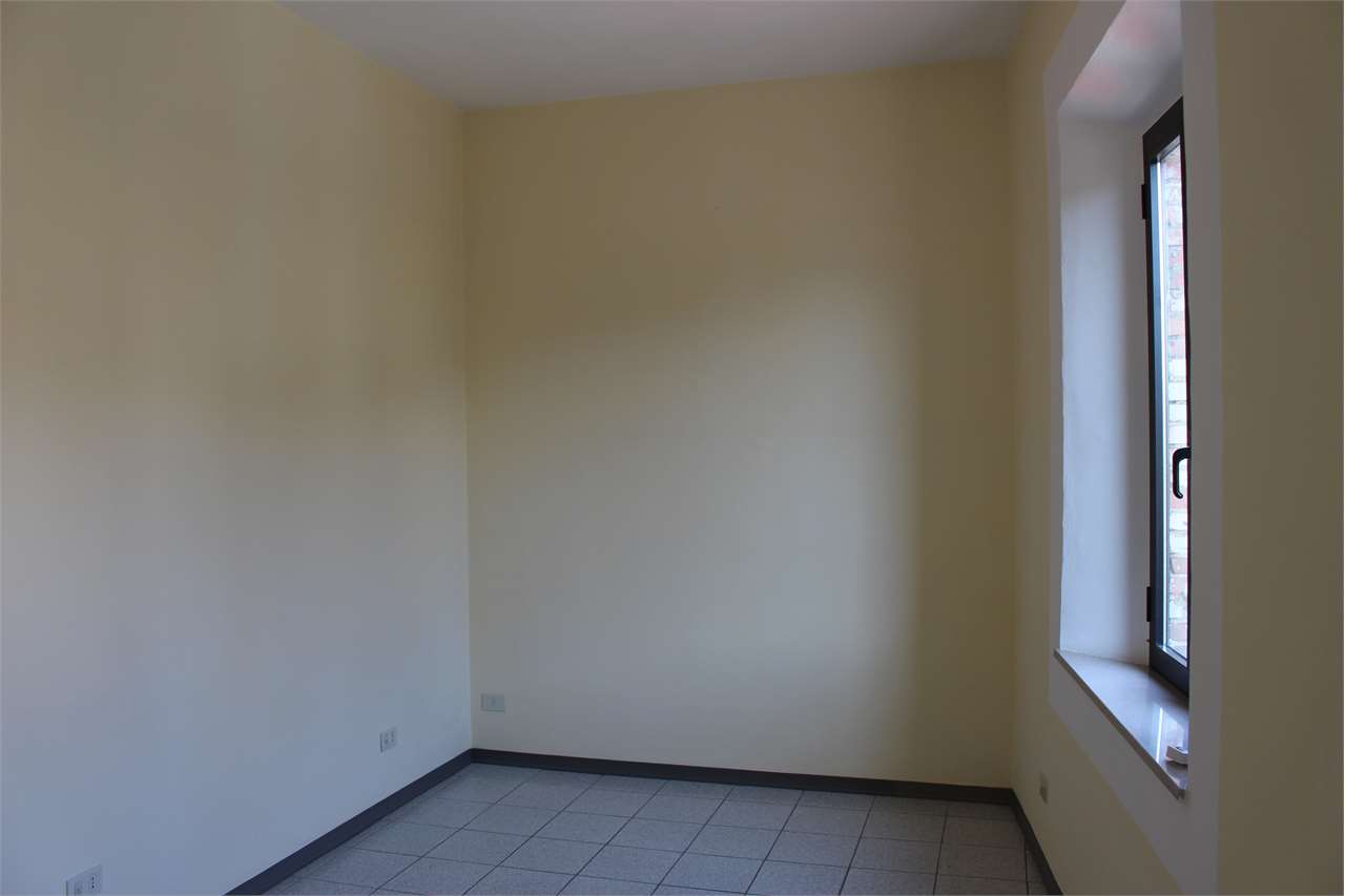 imm_3590-1280-