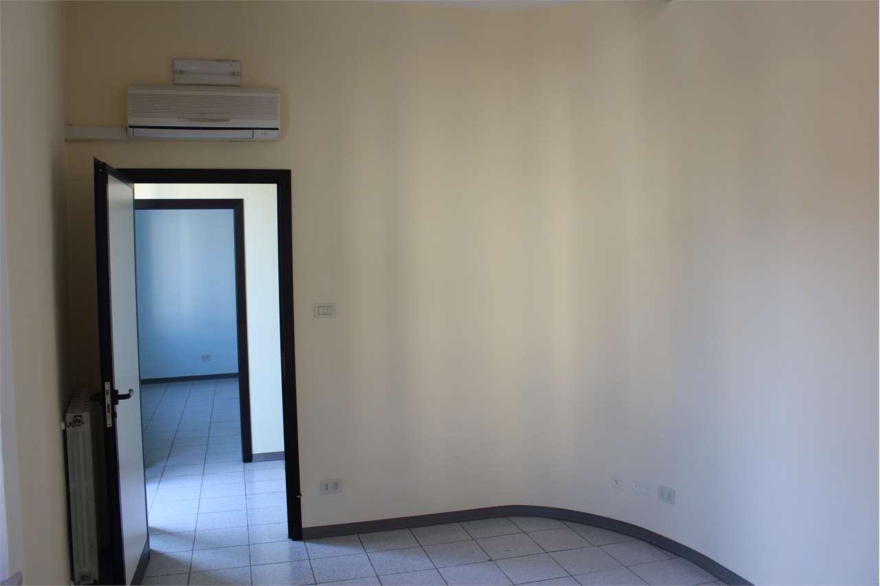 imm_3591-1280-