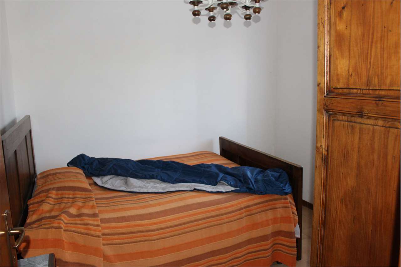imm_4369-1280-